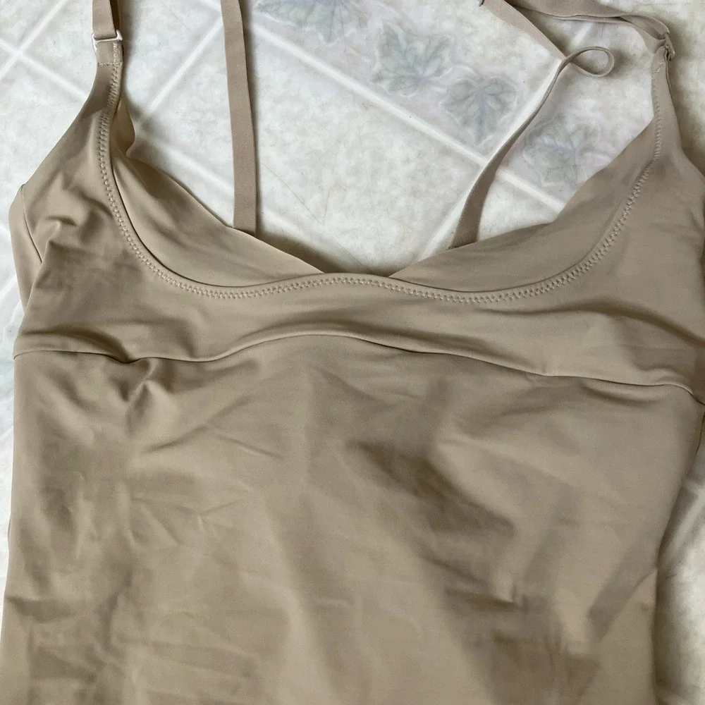 Flexees Nude Take Inches Off Shapewear Slip Wear Your Own Bra Small NWOT 2541 - Picture 3 of 7